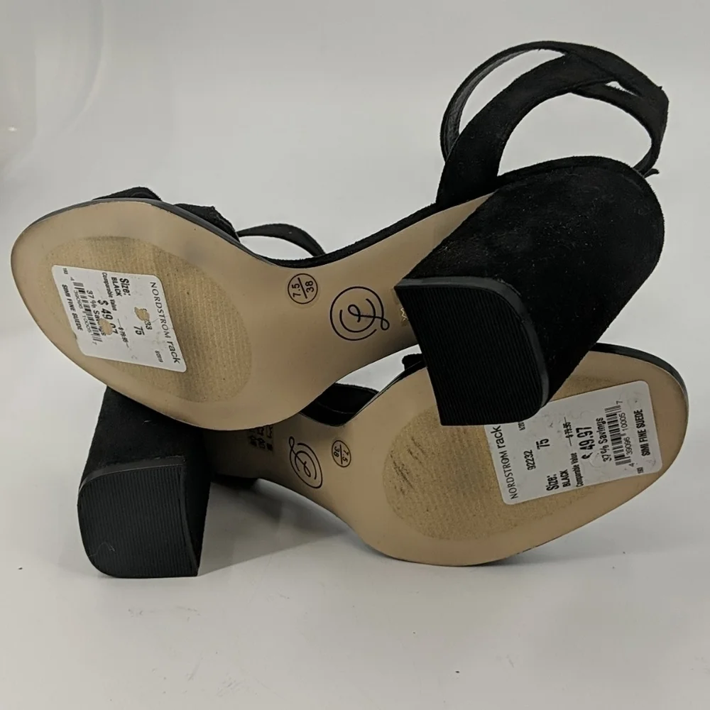 NWT CHINESE LAUNDRY Faux Suede Ankle Strap Heels